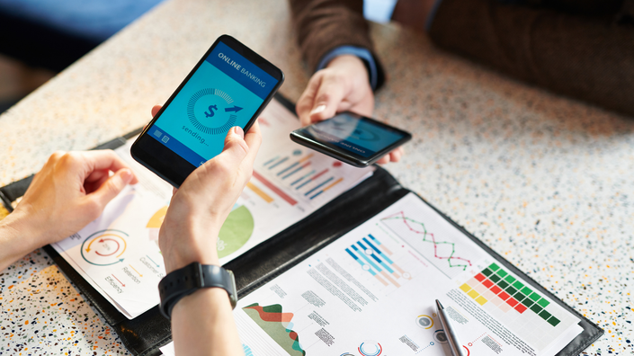 aplicativo financeiro com informações baseadas em Big Data